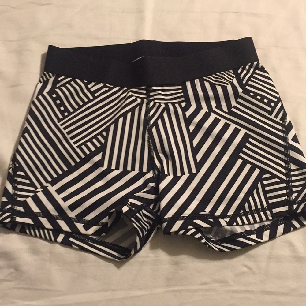 🔥VSX shorties🔥